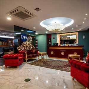 Lapis Inn Hotel&Spa ( Ex. Ambassador Hotel)